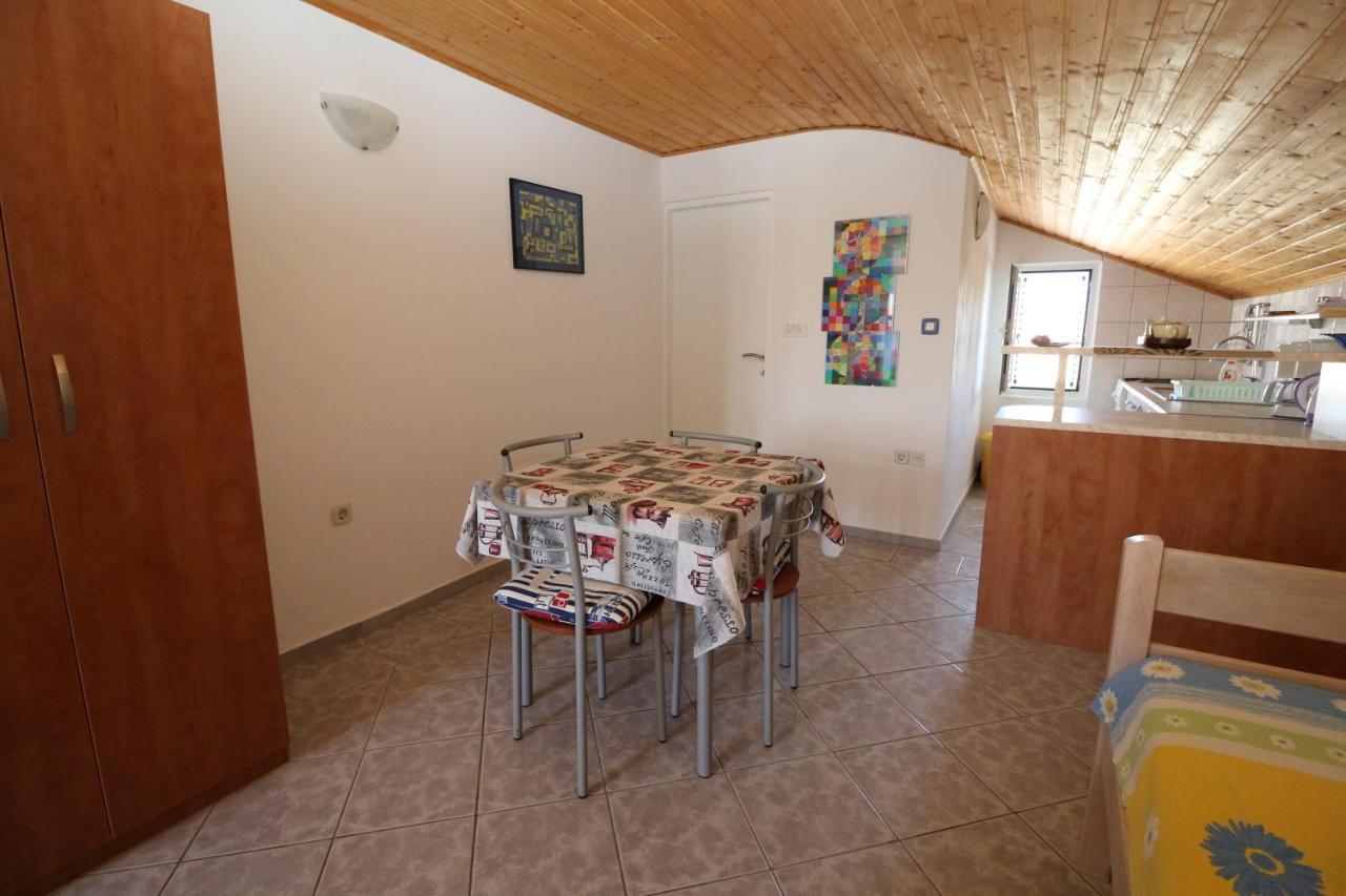 Apartment Rajlic *